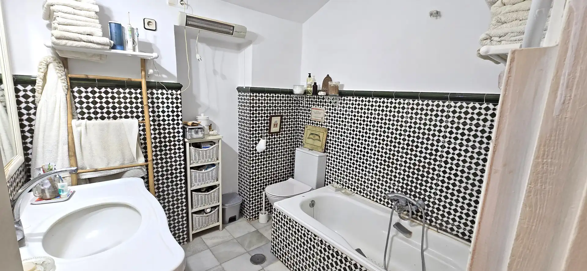 Baño de Casa o chalet en venta en Torremolinos con Jardín privado, Terraza y Trastero