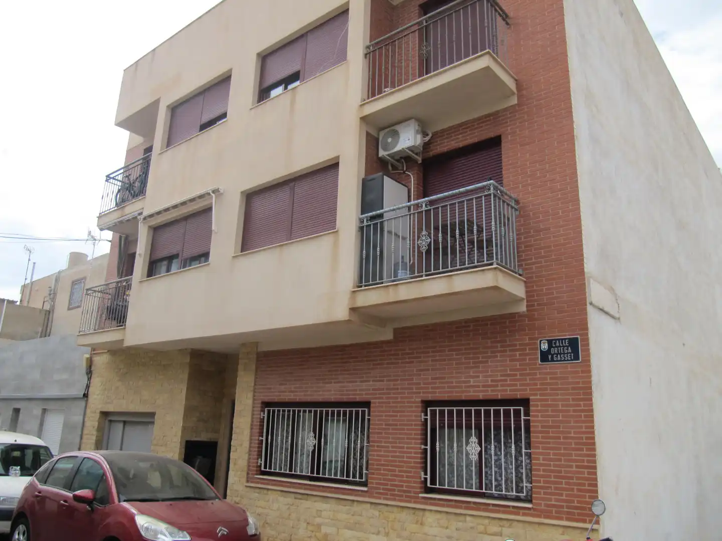 Garaje en venta en Calle Ortega y Gasset, Las Lomas - Las Yucas