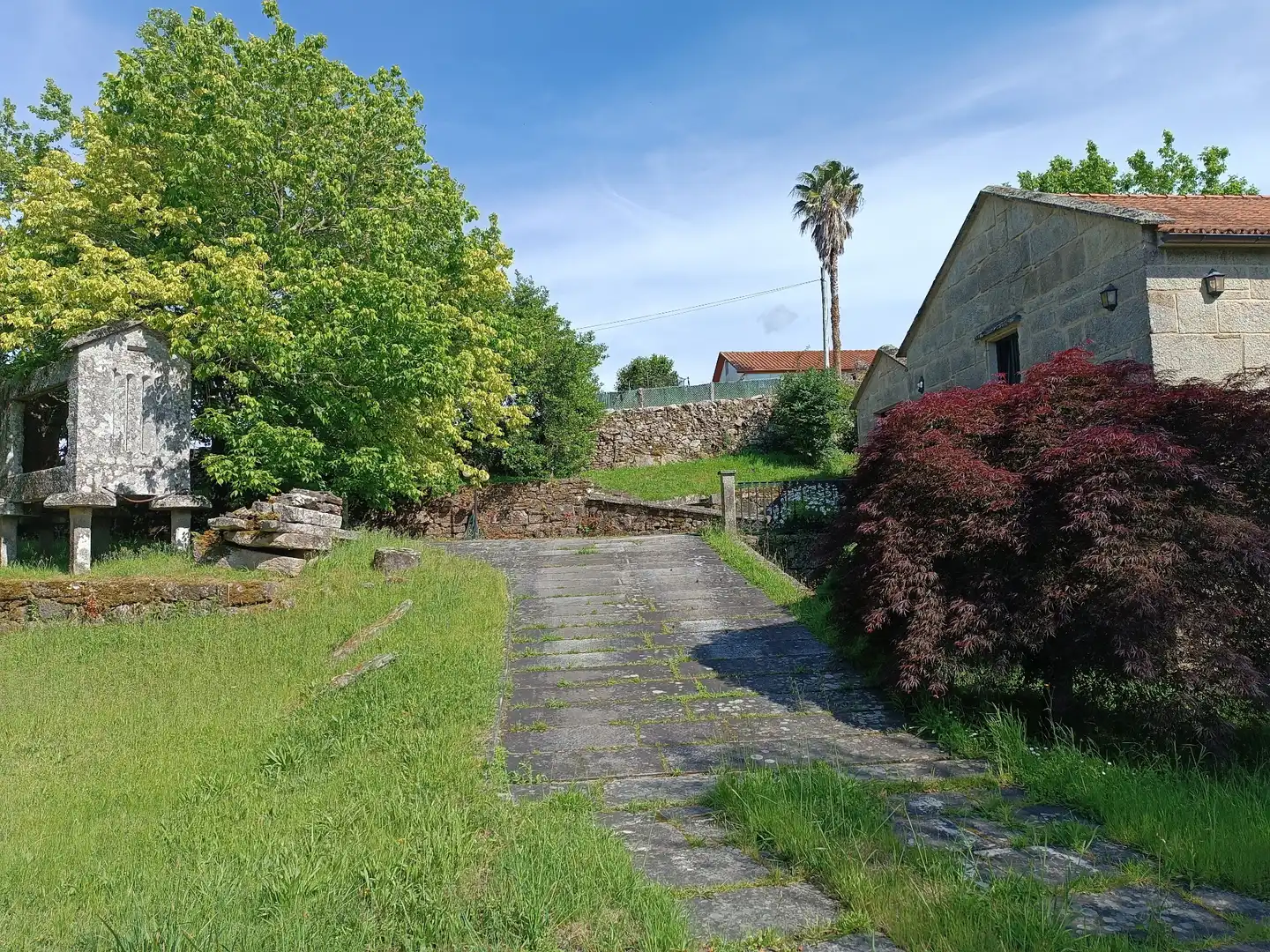 Vista exterior de Casa o xalet en venda en Soutomaior amb Calefacció, Jardí privat i Terrassa
