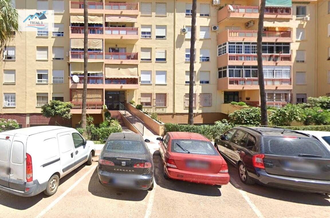 Parking of Flat for sale in Vélez-Málaga  with Private garden, Terrace and Balcony
