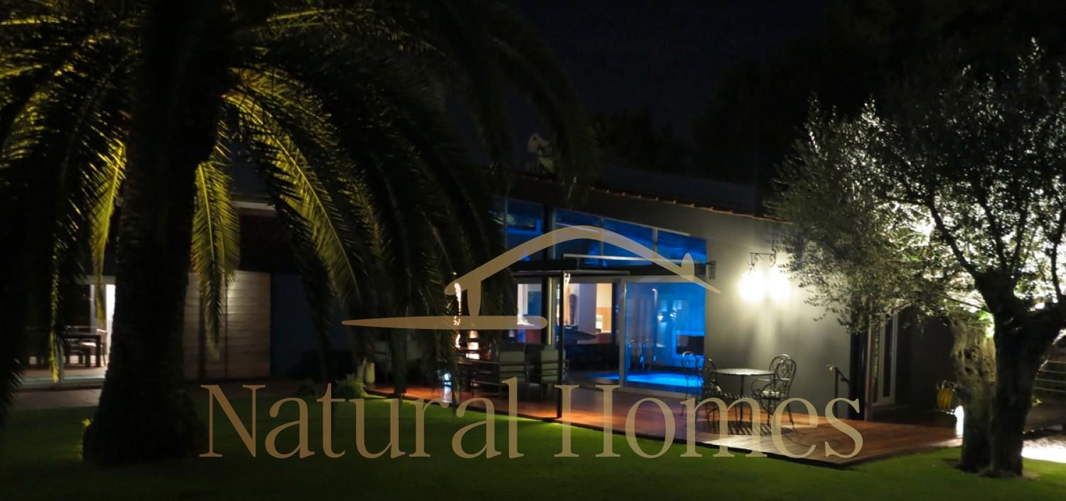 Terrassa de Casa o xalet en venda en Sant Vicenç de Montalt amb Calefacció, Jardí privat i Piscina
