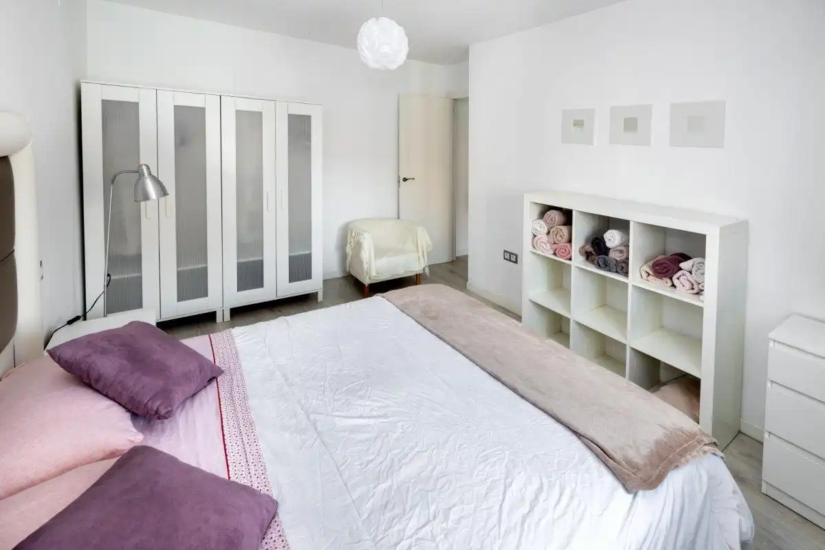 Flat for rent in Ronda de Segovia, Imperial