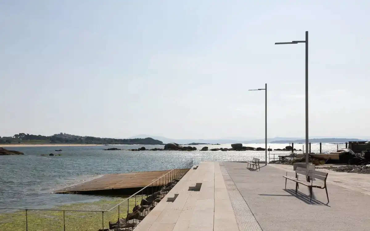 Exterior view of Buildings for sale in Ribeira