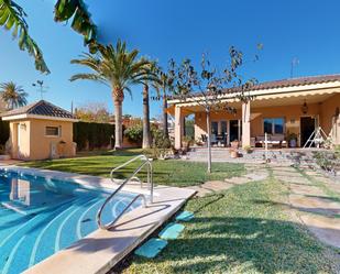 Jardí de Casa o xalet en venda en Alicante / Alacant amb Aire condicionat, Terrassa i Piscina