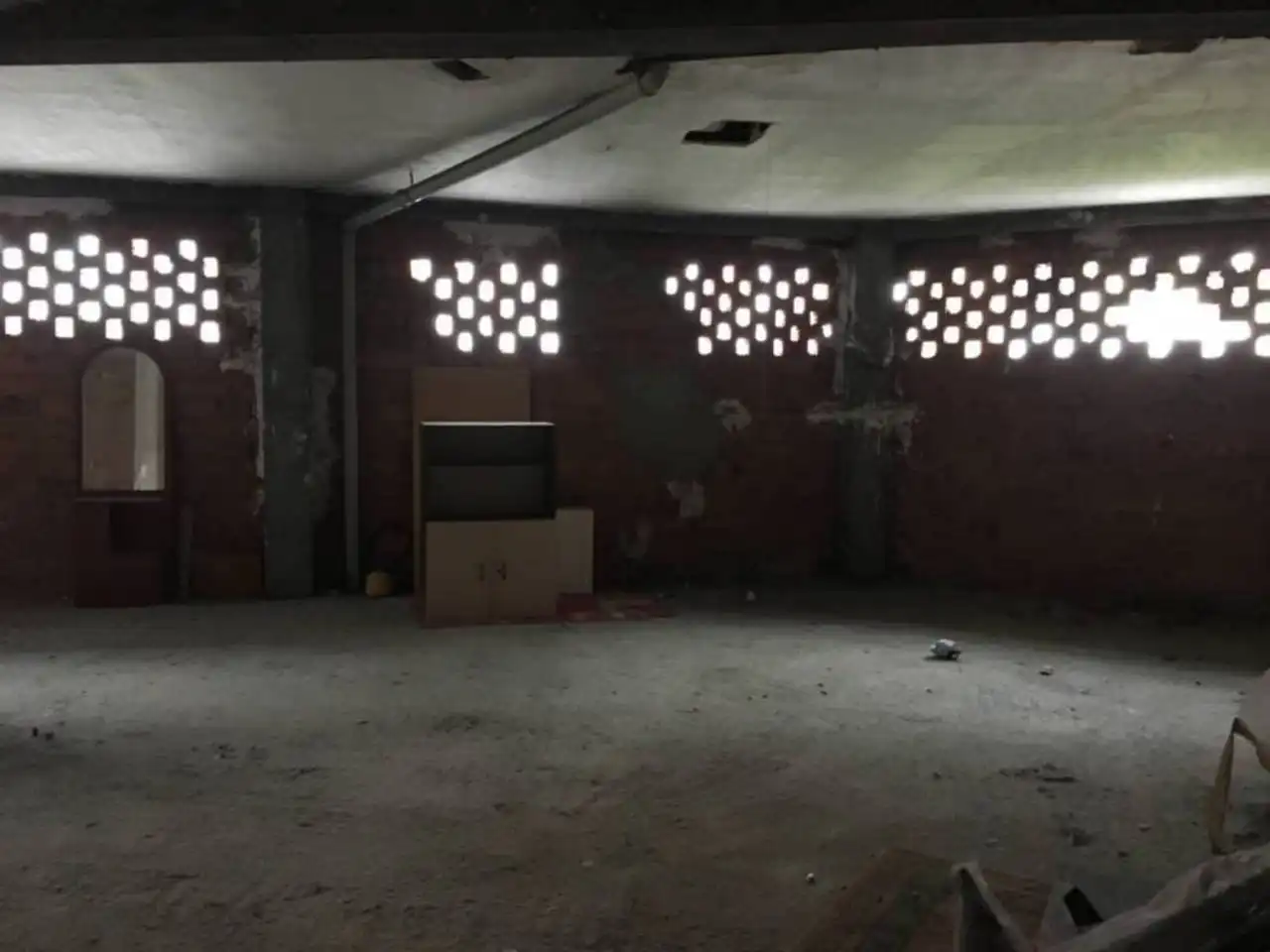 Local comercial en venta en Lugones, imagen 3