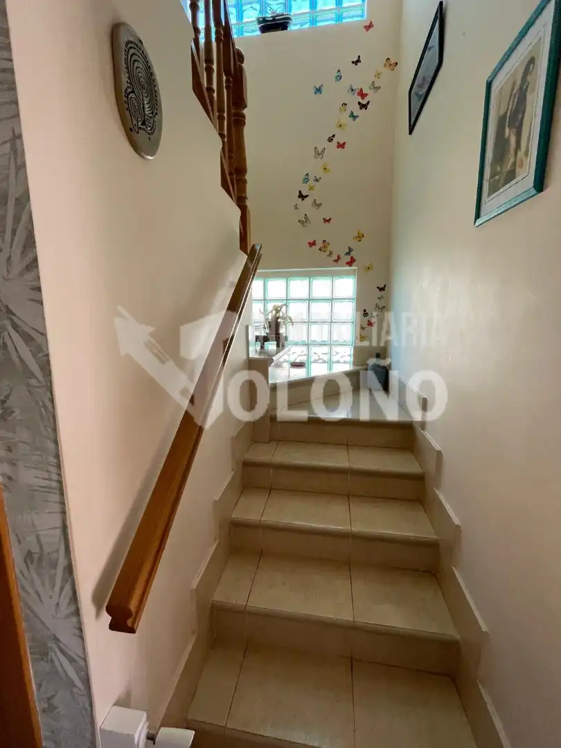 Casa adosada en venda en Alesanco amb Calefacció, Jardí privat i Parquet