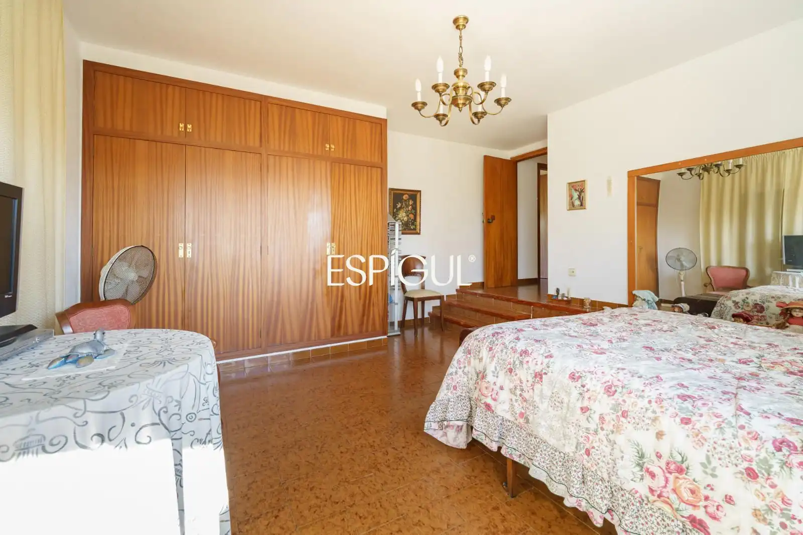 Casa amb terrassa en venda a Comtal, imagen 35