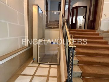 Penthouse mit Aufzug zum Verkauf in Barrio de Salamanca