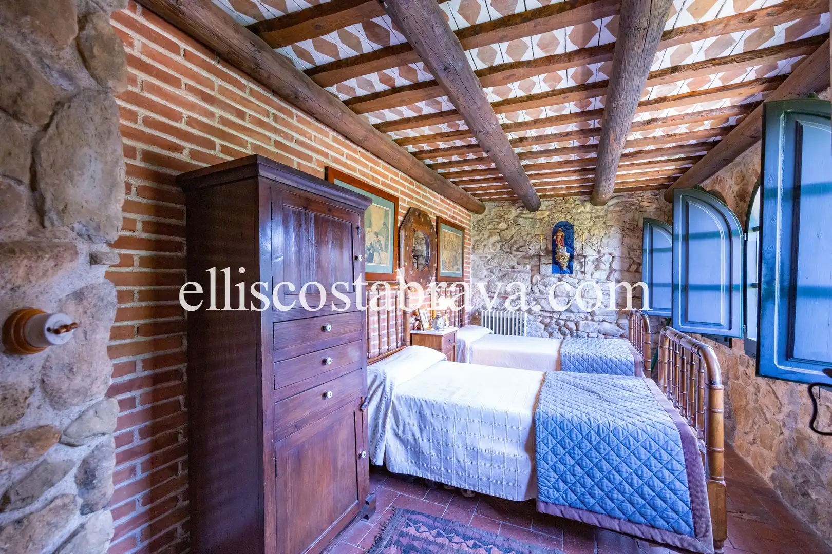 Casa o xalet en venda a N/A, Saus, Camallera i Llampaies