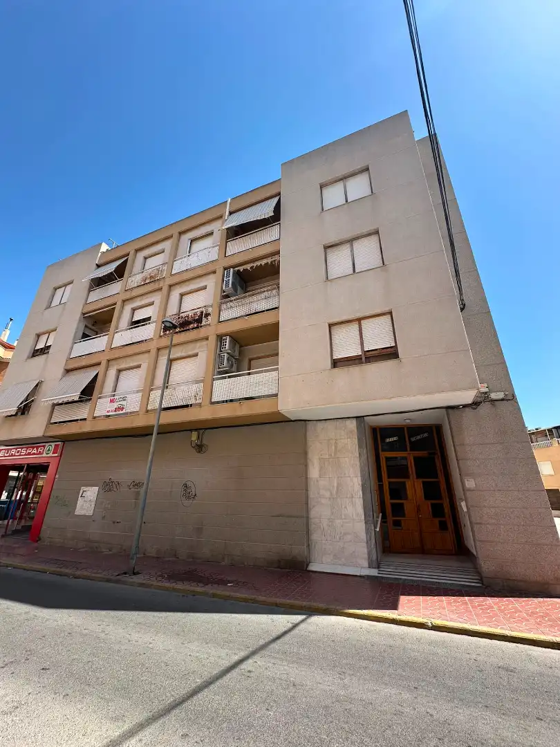 Exterior view of Flat for sale in Bigastro  with Air Conditioner, Terrace and Furnished