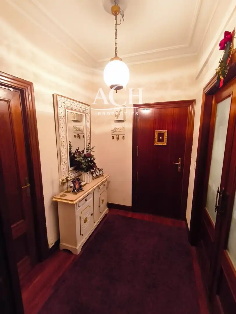 Piso de alquiler en Bilbao  con Amueblado, Lavadora y TV