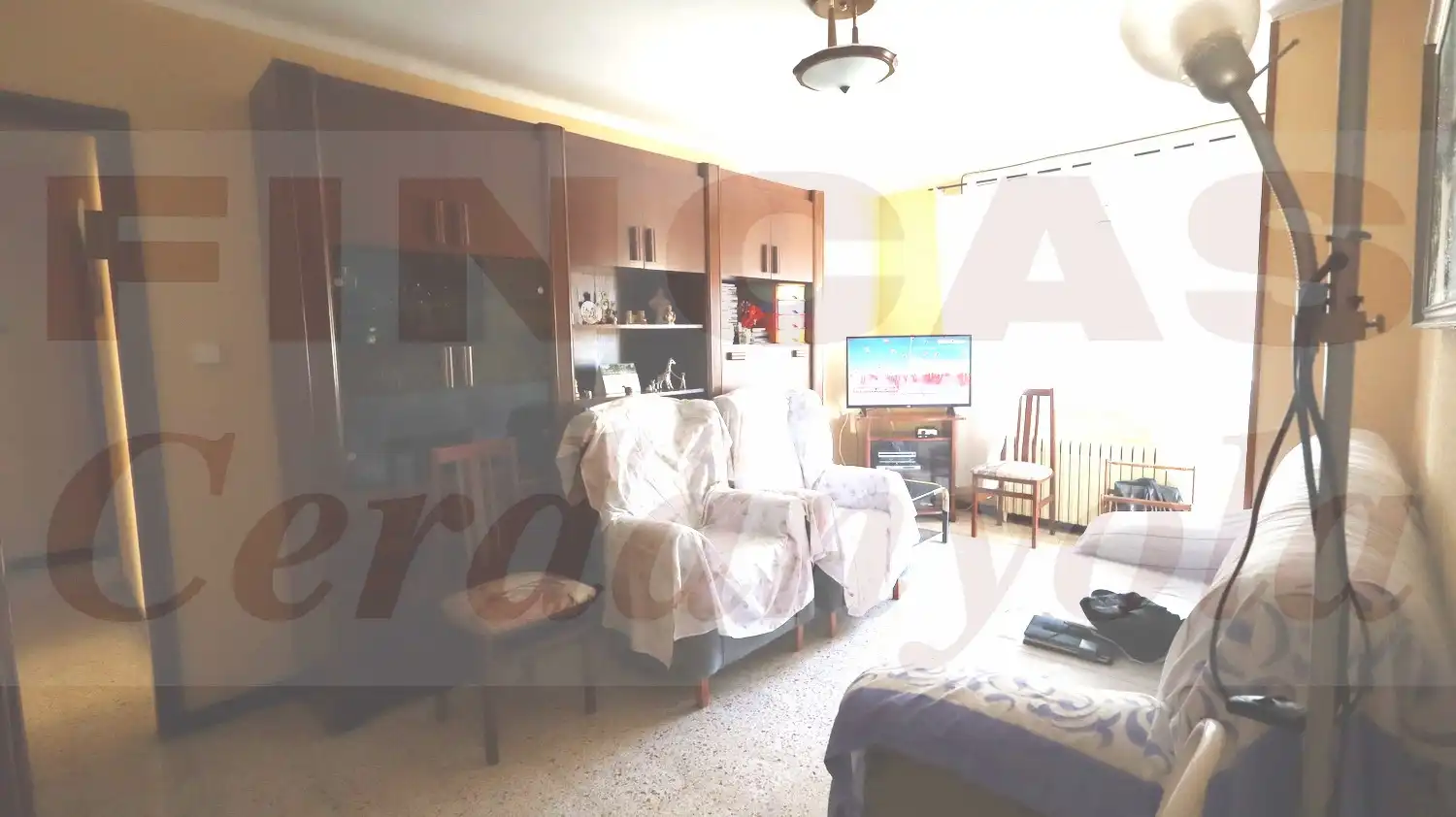 Sala d'estar de Pis en venda en Cerdanyola del Vallès amb Calefacció i Balcó