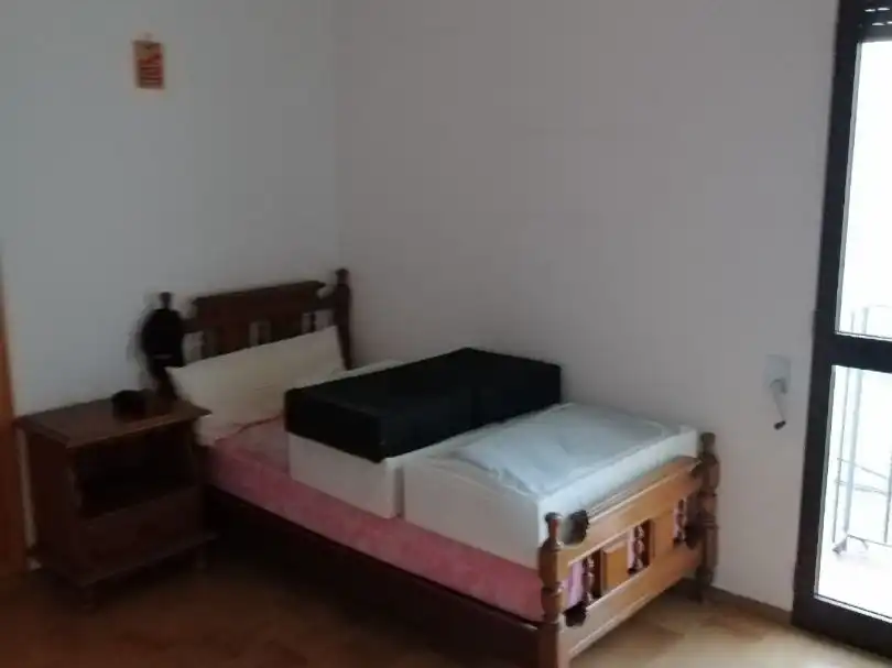 Dormitori de Pis en venda en Montilla amb Aire condicionat, Terrassa i Balcó