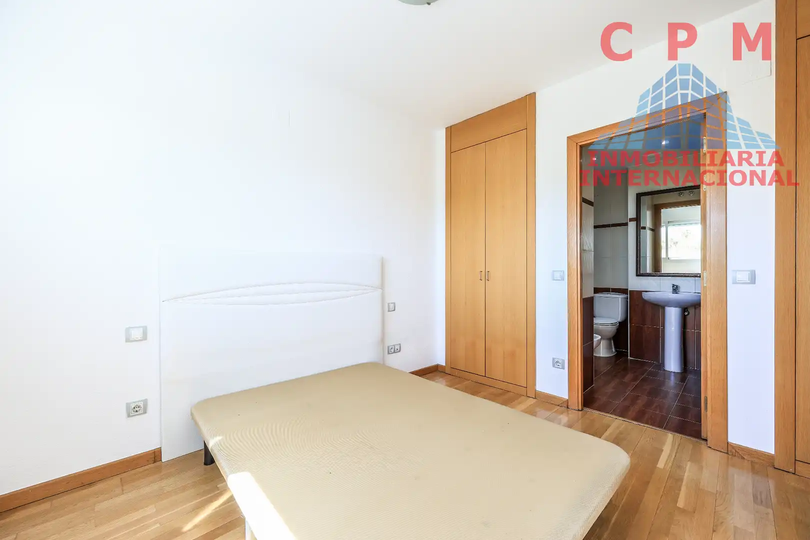 Bedroom of Flat for rent in Madrid  with Air Conditioner, Heating and Parquet flooring