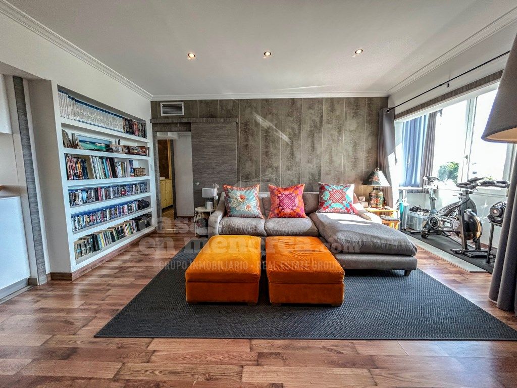 Sala d'estar de Pis en venda en Ciutadella de Menorca amb Aire condicionat