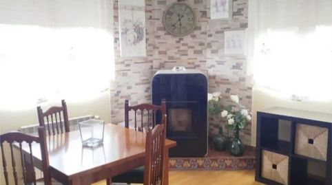 Foto 4 de Casa o xalet en venda a Calle Solasierra, 65, Riaño, León