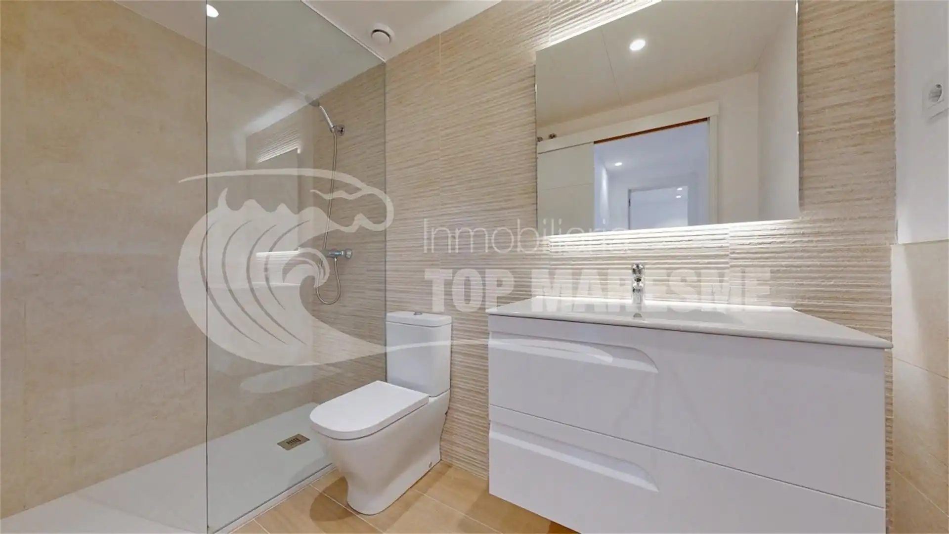 Planta baja en venta en Carrer Illes Medes, 22, Les Franqueses del Vallès