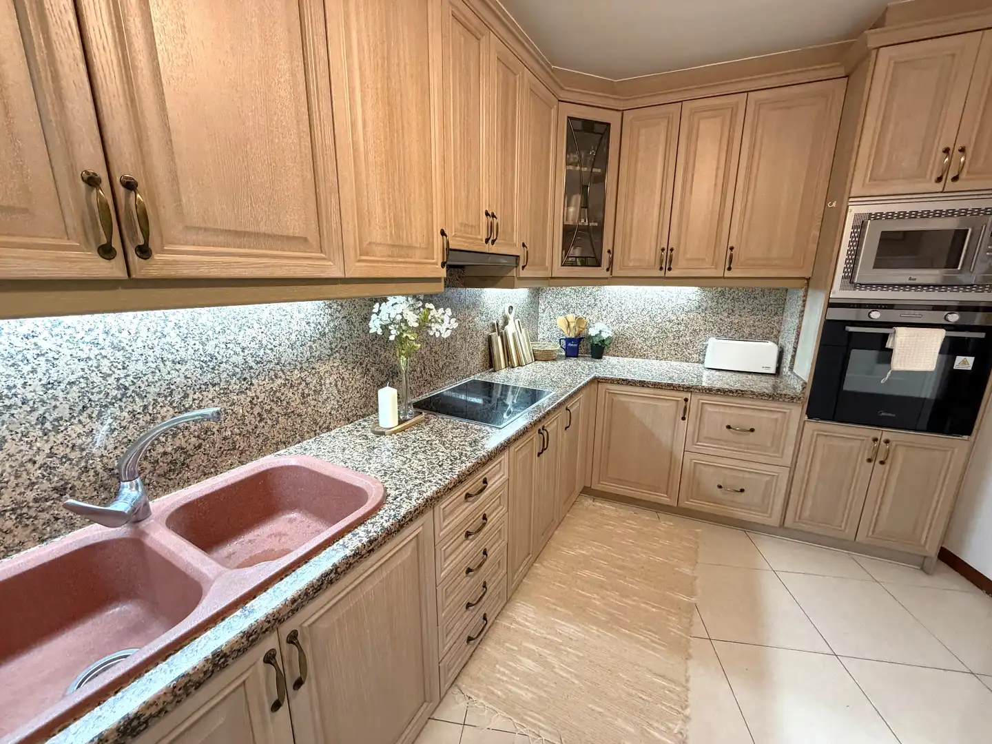 Cocina de Piso de alquiler en Alicante / Alacant con Aire acondicionado, Terraza y Amueblado