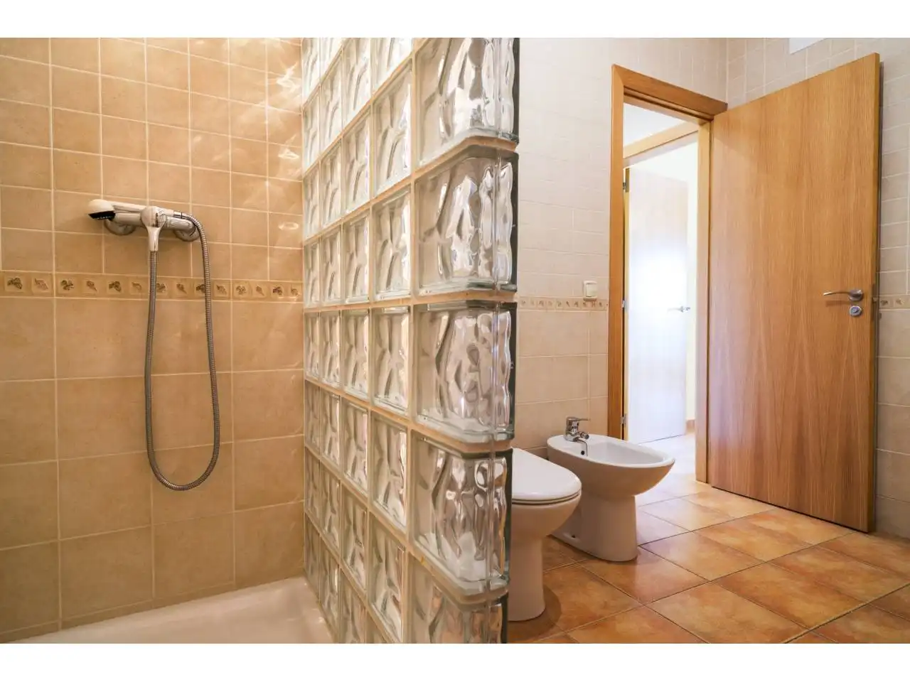 Baño de Piso en venta en Avià con Calefacción y Balcón