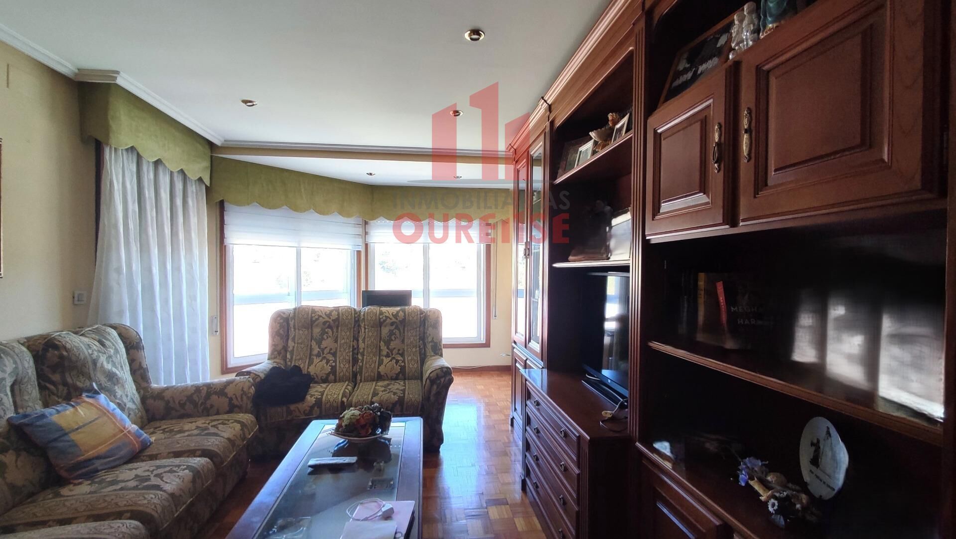 Sala d'estar de Pis de lloguer en Ourense Capital  amb Calefacció