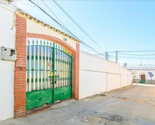 Vista exterior de Casa o xalet en venda en Sanlúcar de Barrameda amb Terrassa