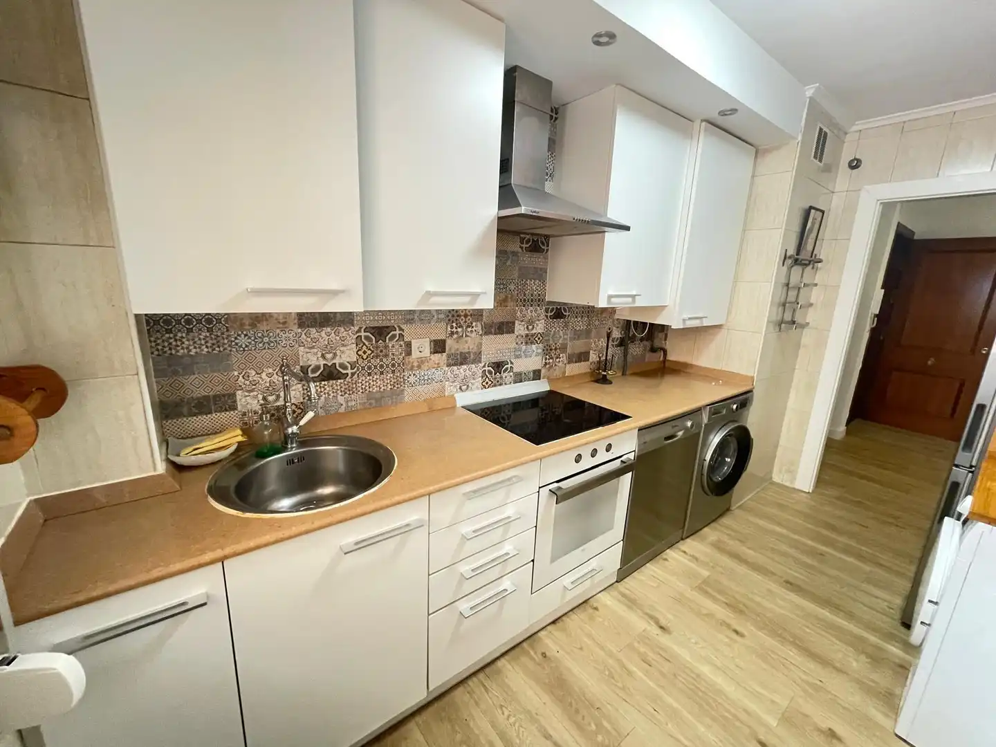 Cocina de Piso en venta en Santander con Calefacción, Horno y Lavadora
