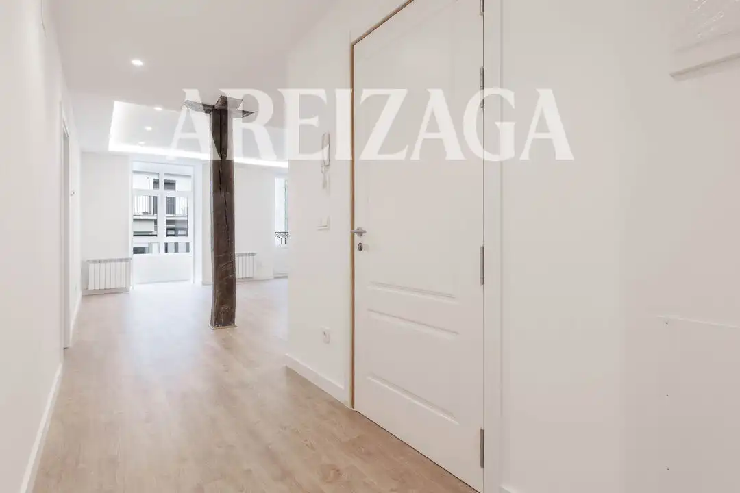 Piso en venta en Donostia - San Sebastián  con Calefacción y Balcón