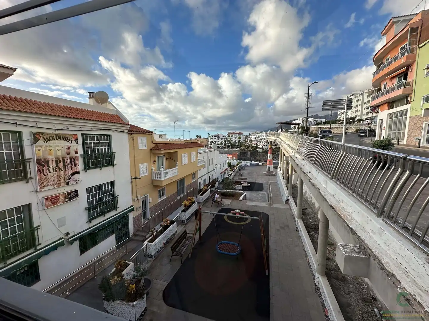 Vista exterior de Edificio en venta en Santiago del Teide