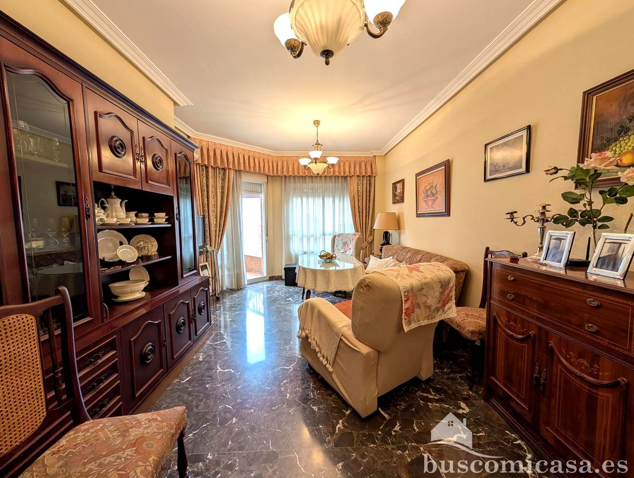 Living room of Flat for sale in Linares  with Air Conditioner, Terrace and Furnished