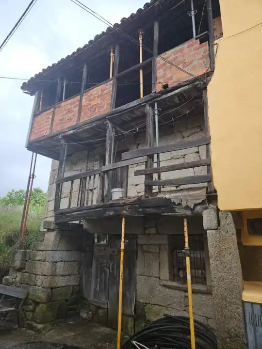 Haus zum Verkauf in Nogueira de Ramuín, imagen 2