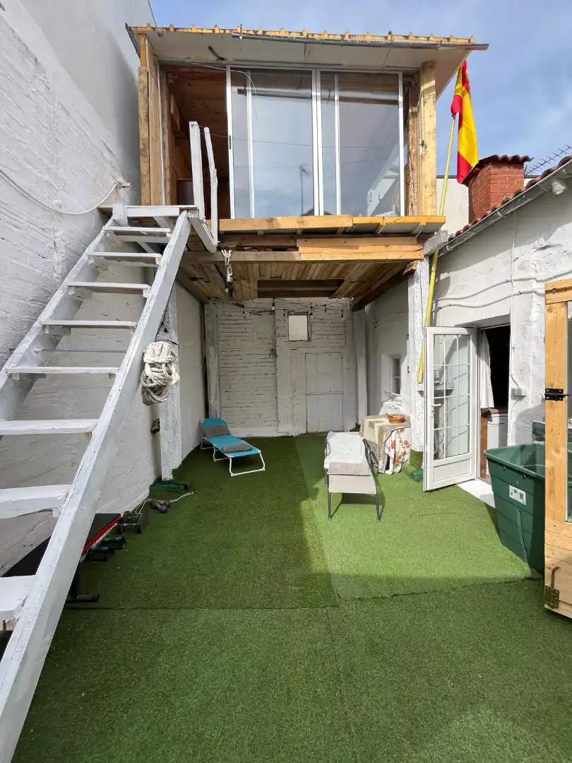 Detached homes for sale in Valladolid  with Private garden, Parquet flooring and Terrace