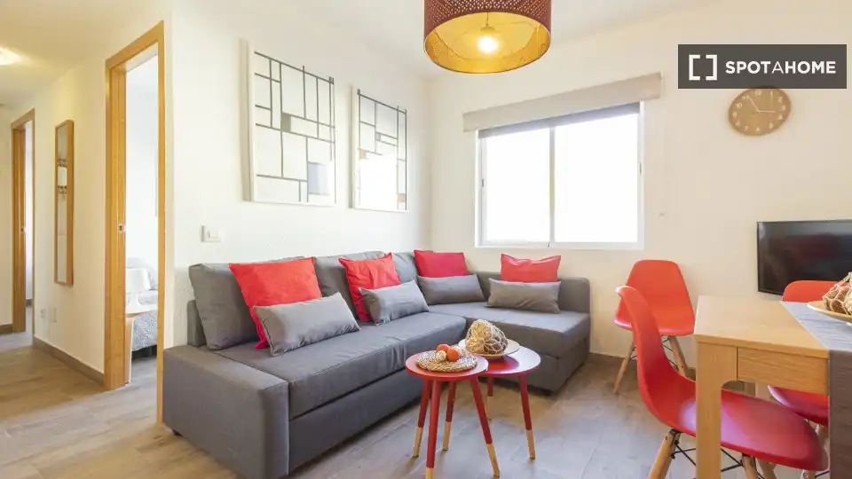 Living room of Flat for rent in Madrid  with Air Conditioner, Heating and Furnished