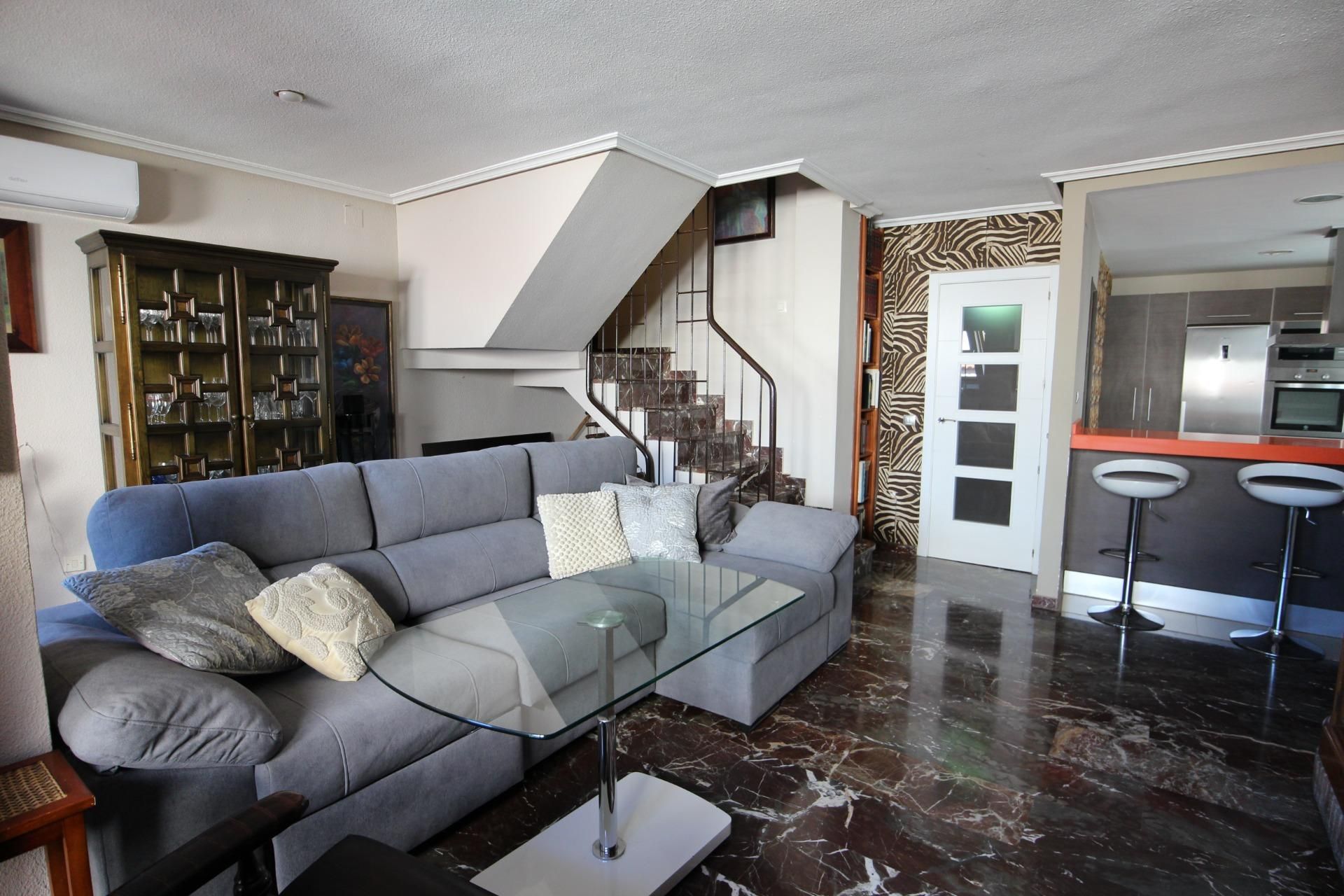 Living room of Duplex to rent in  Jaén Capital  with Terrace