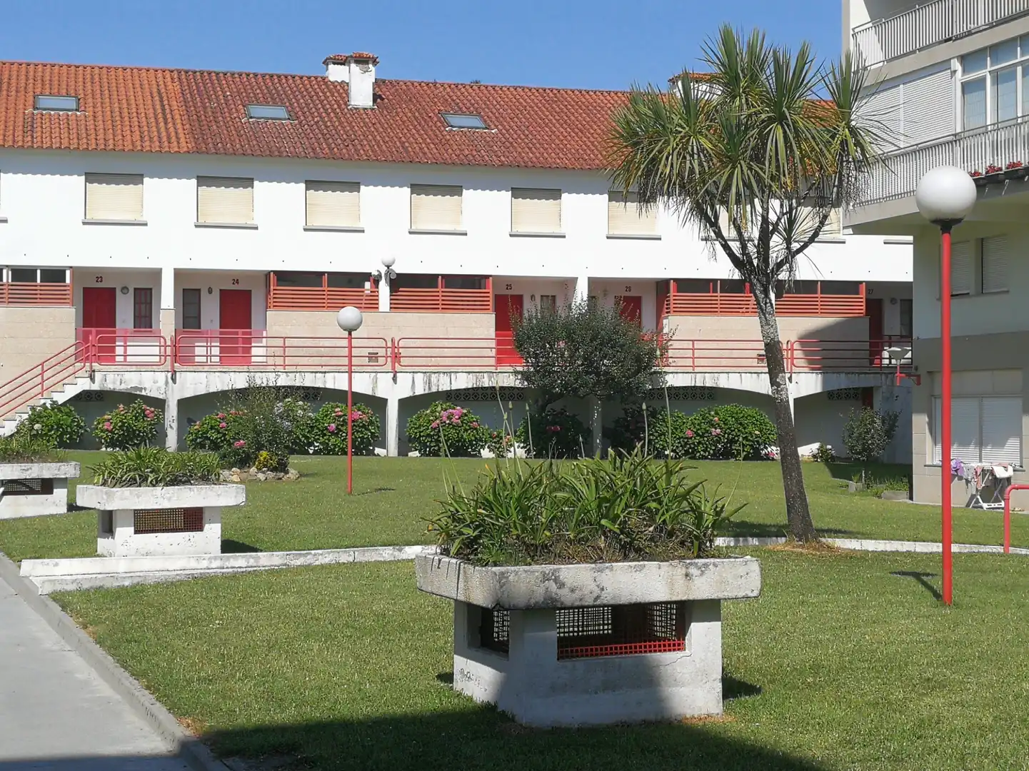 Vista exterior de Piso en venta en Sanxenxo con Jardín privado, Terraza y Piscina
