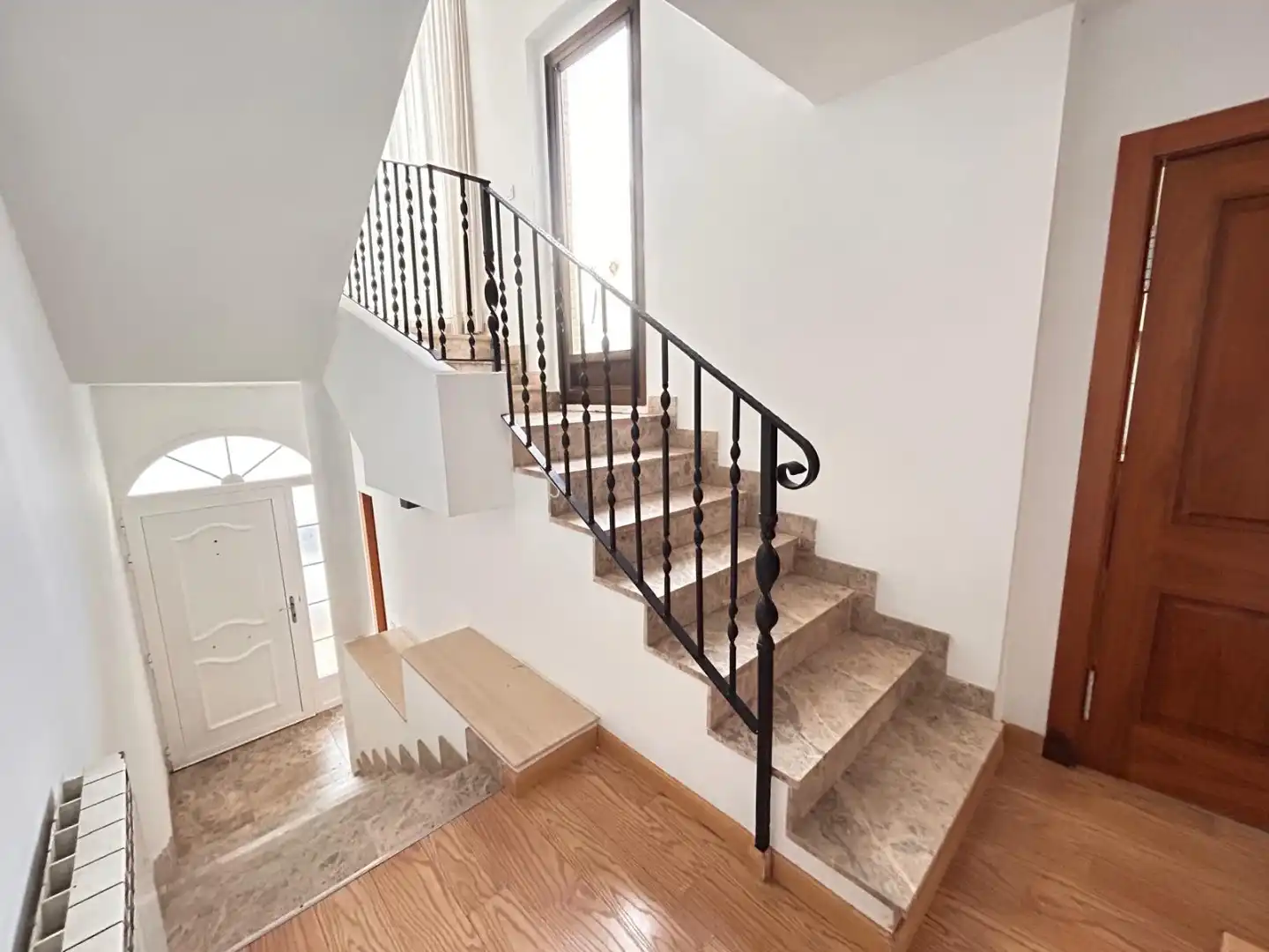 Casa o chalet en venta en Chiva con Aire acondicionado y Terraza