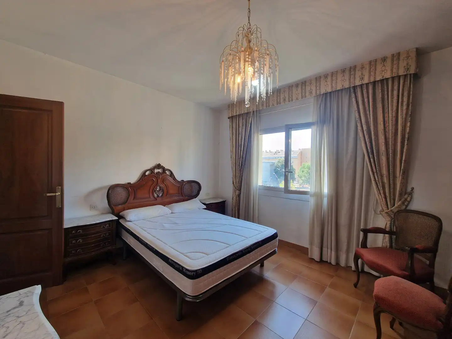 Bedroom of Flat for sale in Girona  with Heating, Storage room and Balcony
