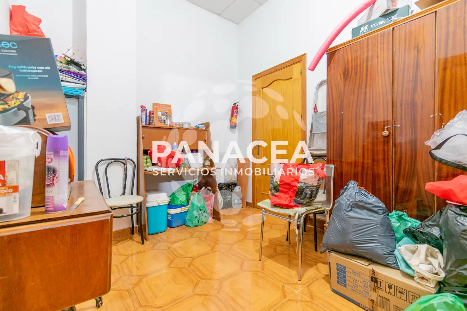 Local en venta en Vícar