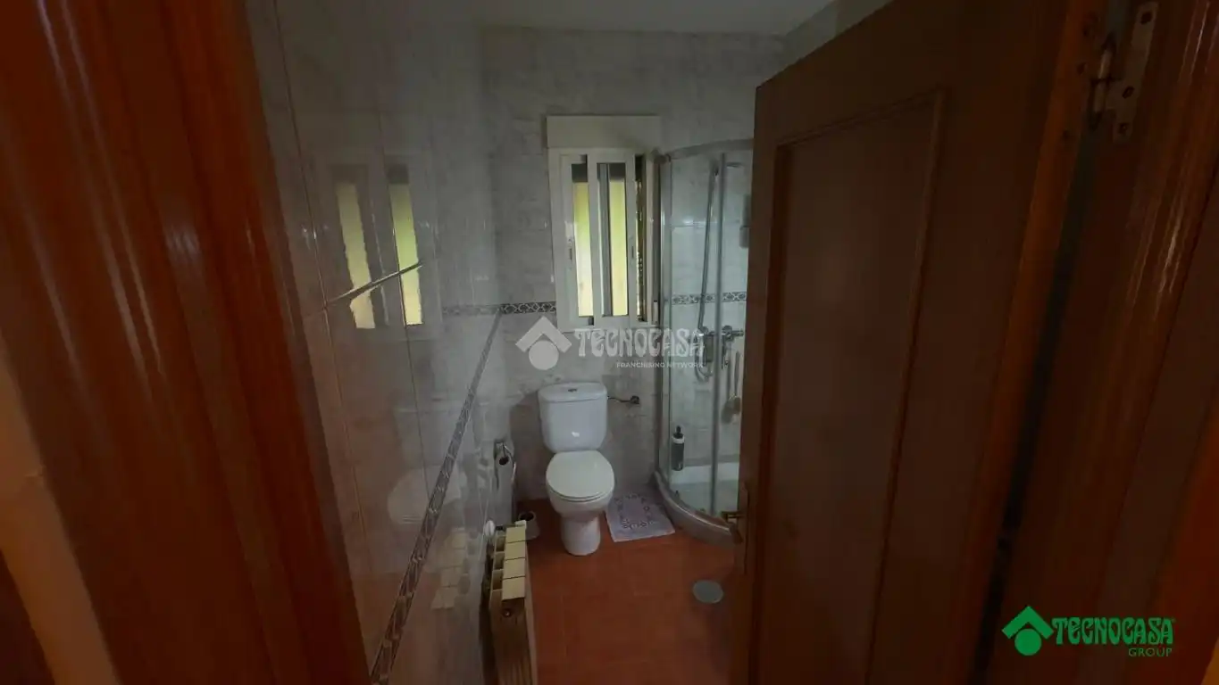 Baño de Casa o chalet en venta en Illana con Aire acondicionado, Calefacción y Piscina