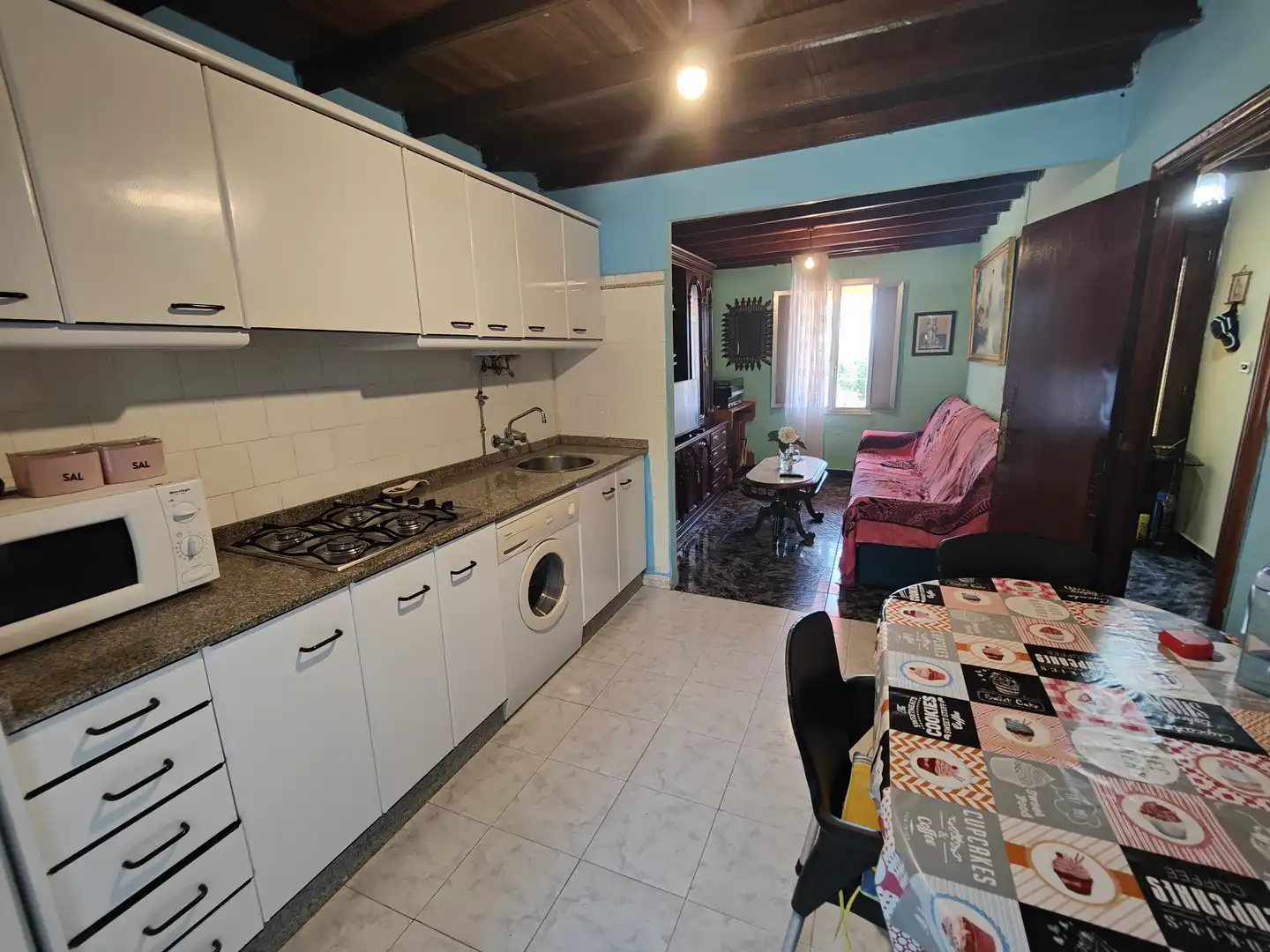 Cocina de Casa o chalet en venta en Rianxo con Terraza, Amueblado y Horno