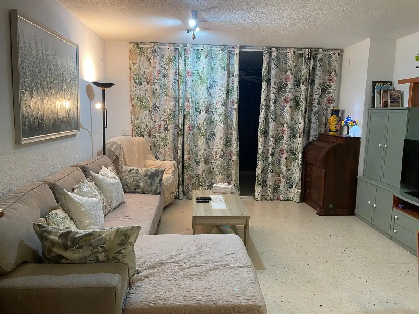 Apartment with pool to rent in Playa de Poniente, imagen 2