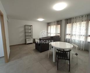 Flat to rent in  Lleida Capital  with Air Conditioner, Heating and Furnished