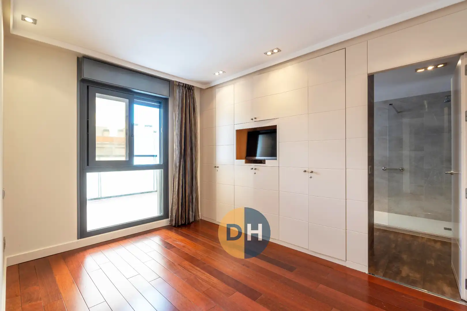 Habitación de Ático en venta en Madrid con Aire acondicionado, Calefacción y Parquet