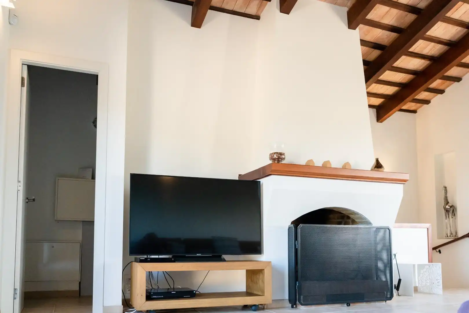 Sala d'estar de Finca rústica en venda en Falset amb Calefacció, Jardí privat i Terrassa