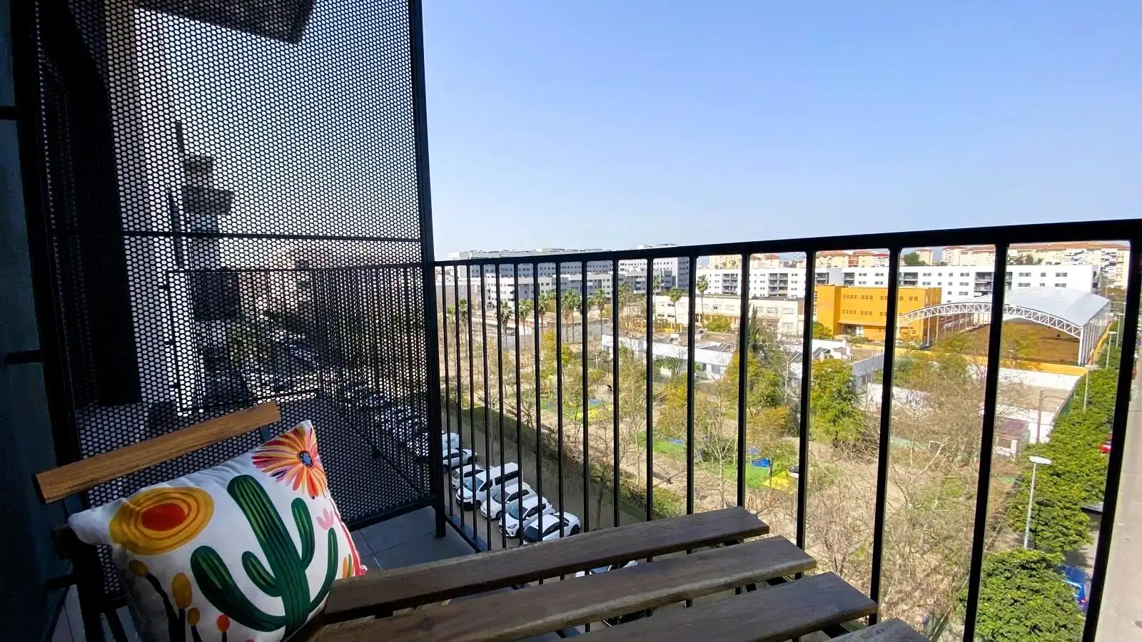 Balcony of Flat for rent in  Sevilla Capital  with Air Conditioner, Private garden and Terrace