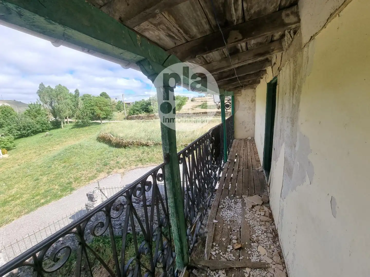 Houses for sale in Valle de Sedano  with Private garden and Terrace