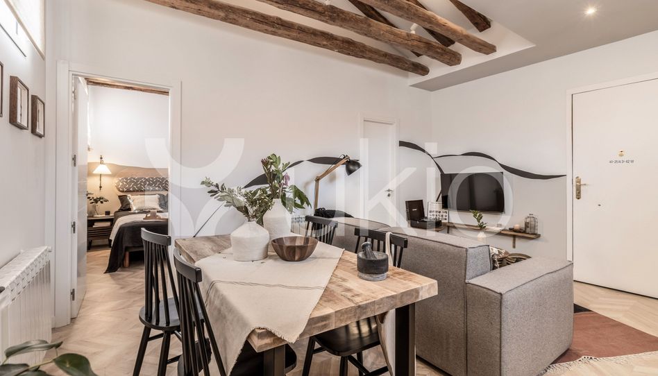 Apartamento de alquiler en Calle de San Andrés, Universidad - Malasaña - Imagen 2