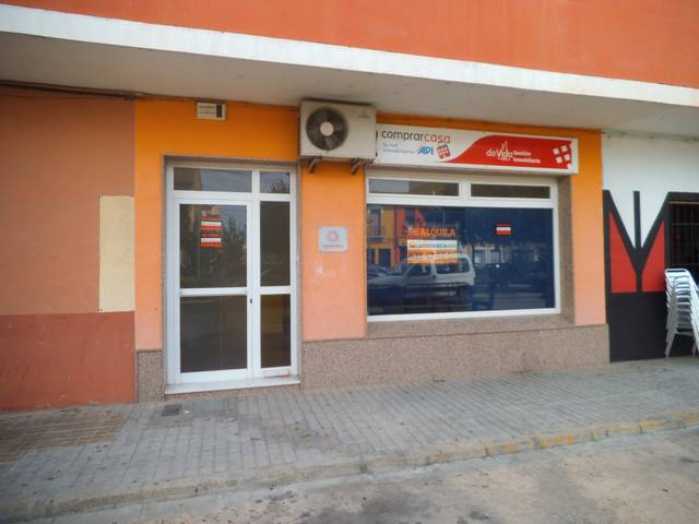 Local comercial en Alquiler en Sueca ciudad