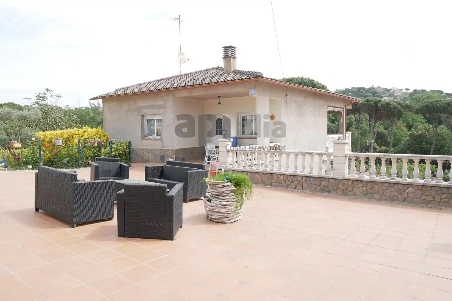 Terrasse von Haus oder Chalet zum Verkauf in Maçanet de la Selva mit Klimaanlage, Heizung und Privatgarten