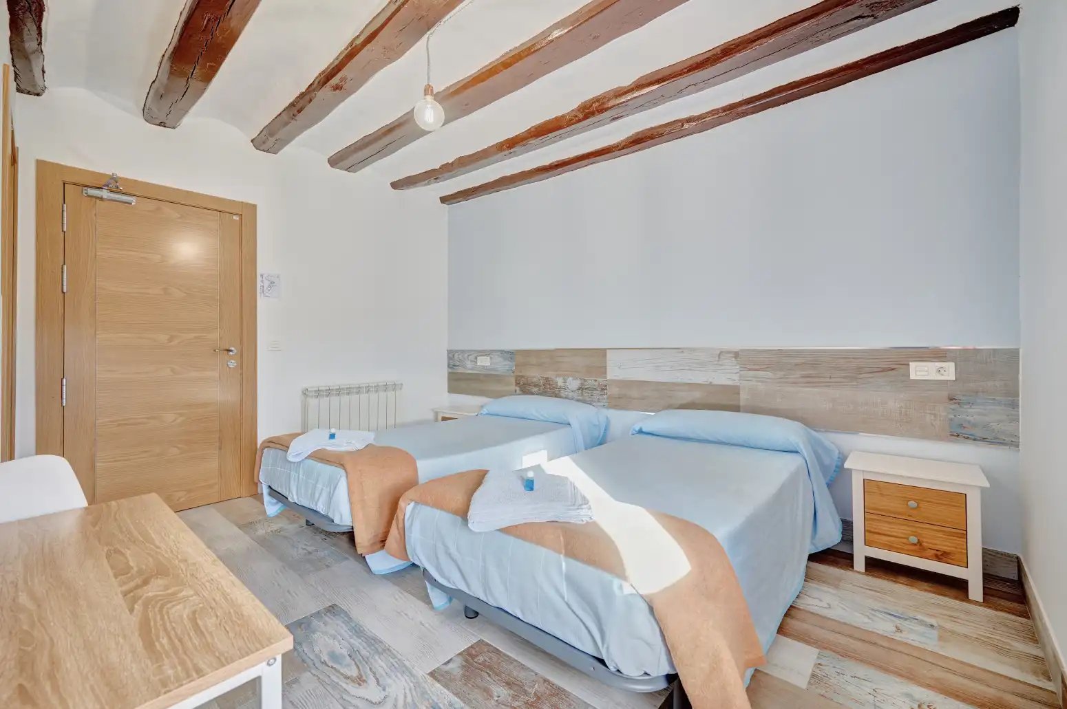 Bedroom of Detached homes for sale in Mañeru  with Air Conditioner, Heating and Private garden