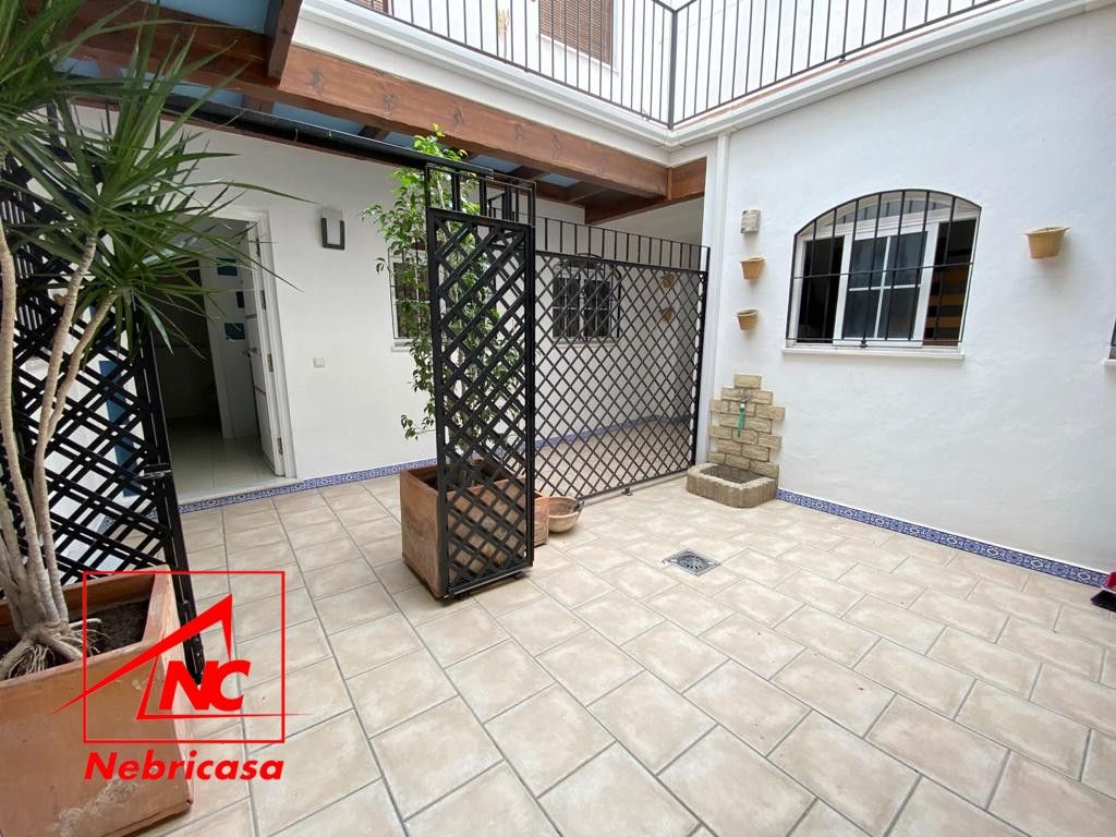 Jardín de Piso en venta en Lebrija con Amueblado